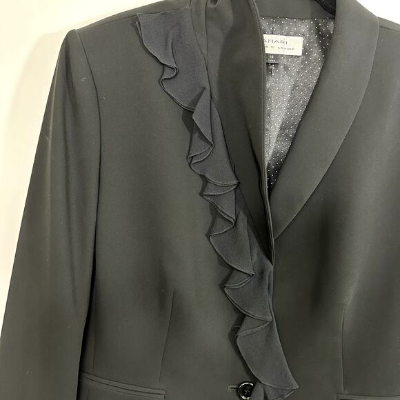 Tahari Arthur Levine Black Suit Jacket / Blazer 100% Silk Ruffle Detail Size 14 - Picture 3 of 16